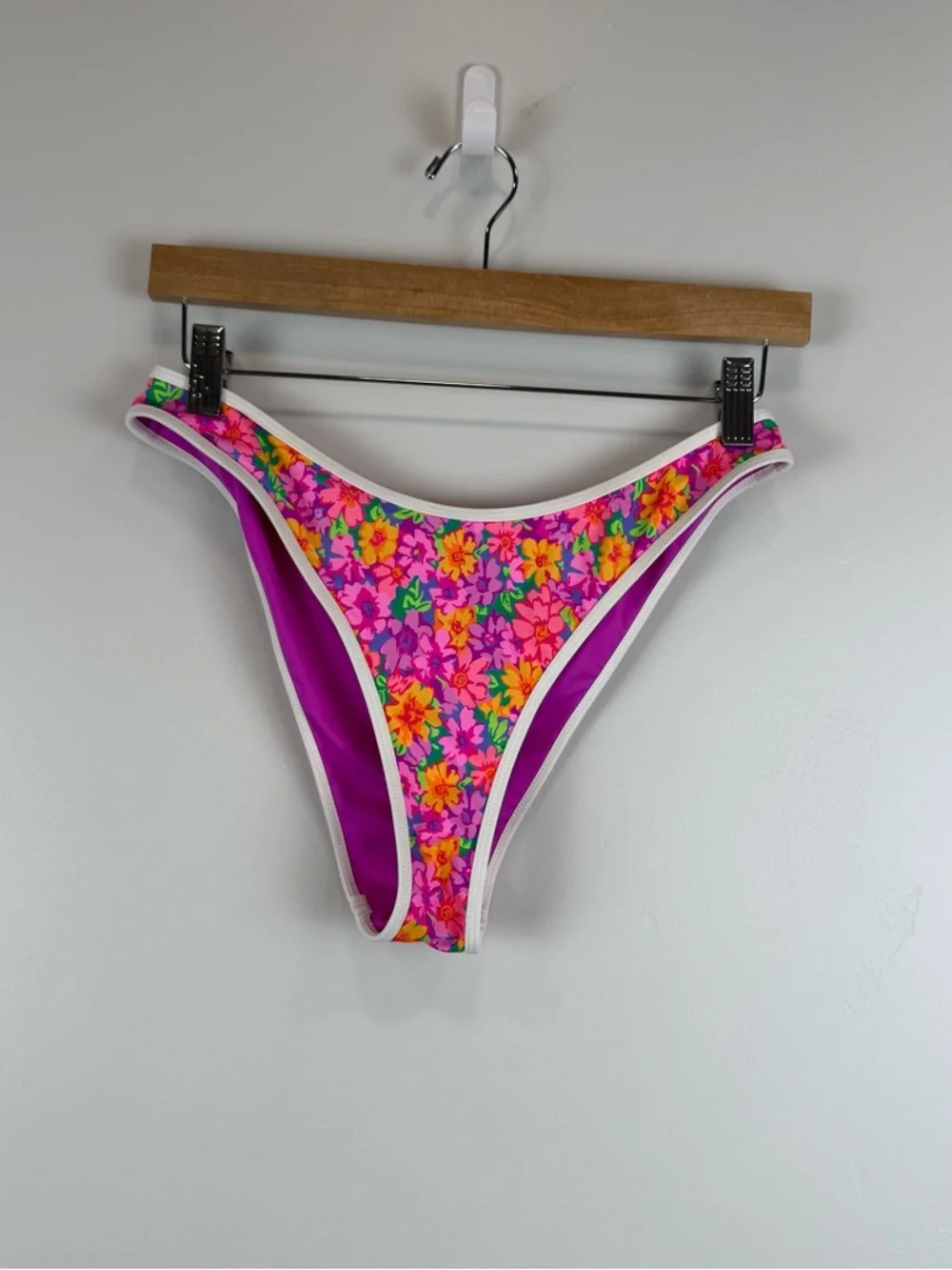 Frankie's Bikinis Dove Floral Classic Bikini Bottom Womens Size Large Daisy Pond